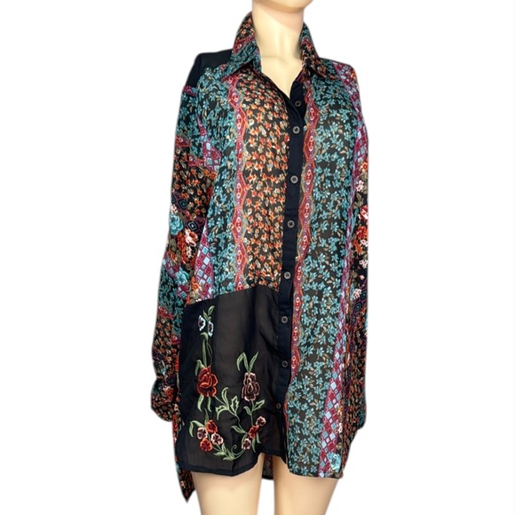 Avanti Tops - Avanti Blue and Red embroidery Oversized Button Down Shirt